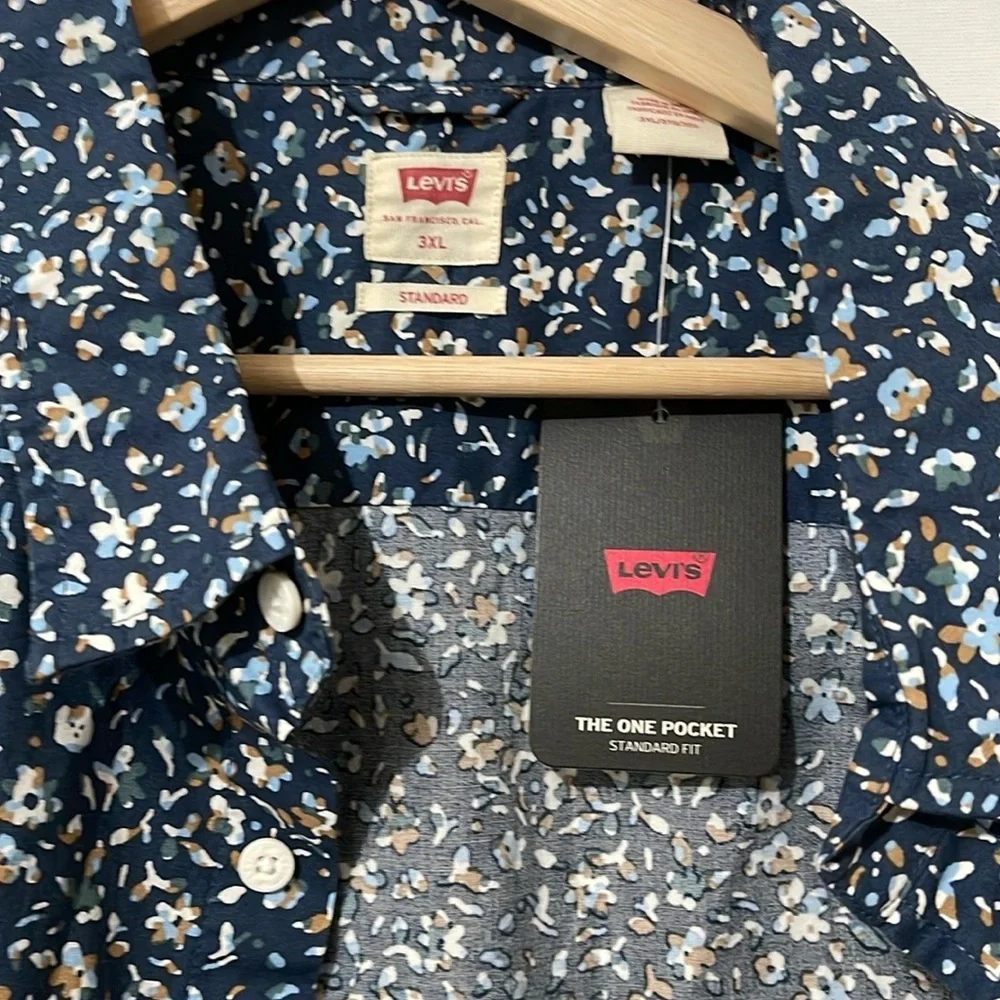 Levi's Classic One Pocket Standard Fit Floral Button-Up Shirt NWT 3XL